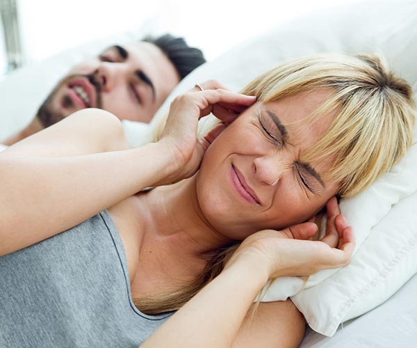 Snoring-and-Sleep-Apnoea-Treatment-in-The-Smile-Place